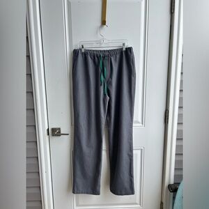 Figs scrubs Gray size L
PO#2243